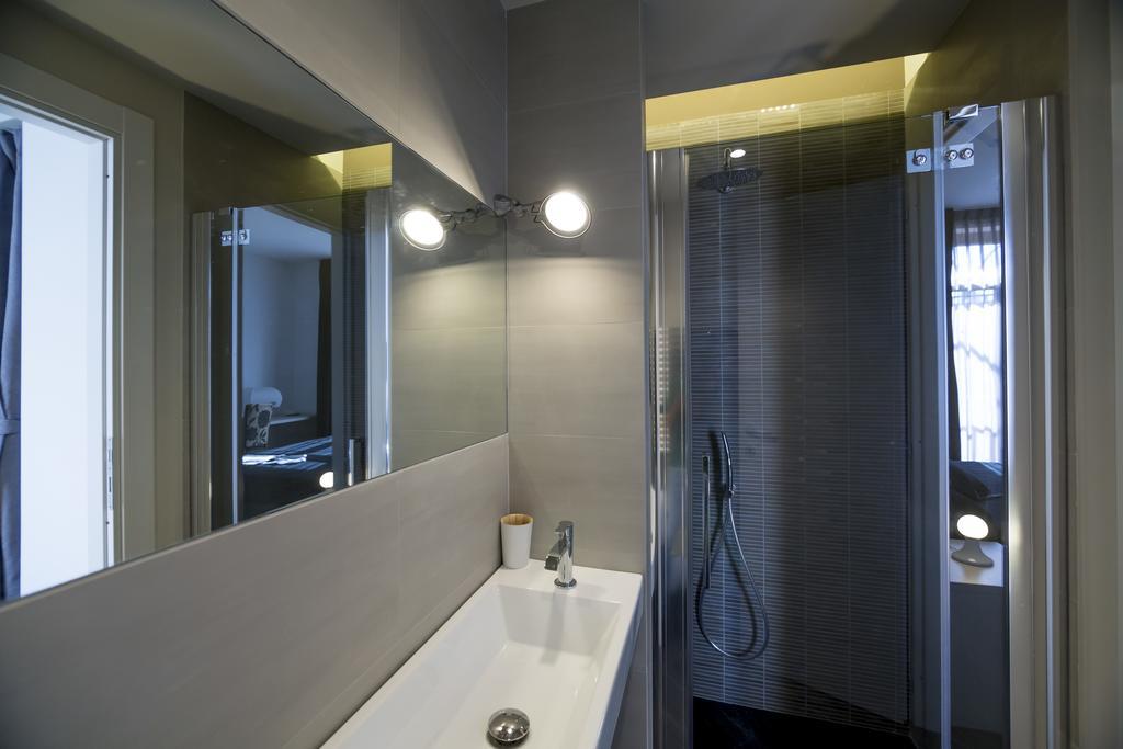 Blue Inn Luxury Suites Rom Rum bild